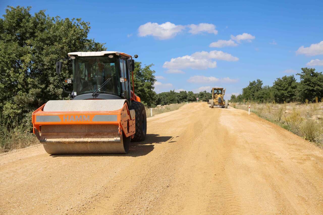 Konya’da 15,5 kilometrelik ulaşım atağı! Meram’da iki önemli yol yenileniyor 11